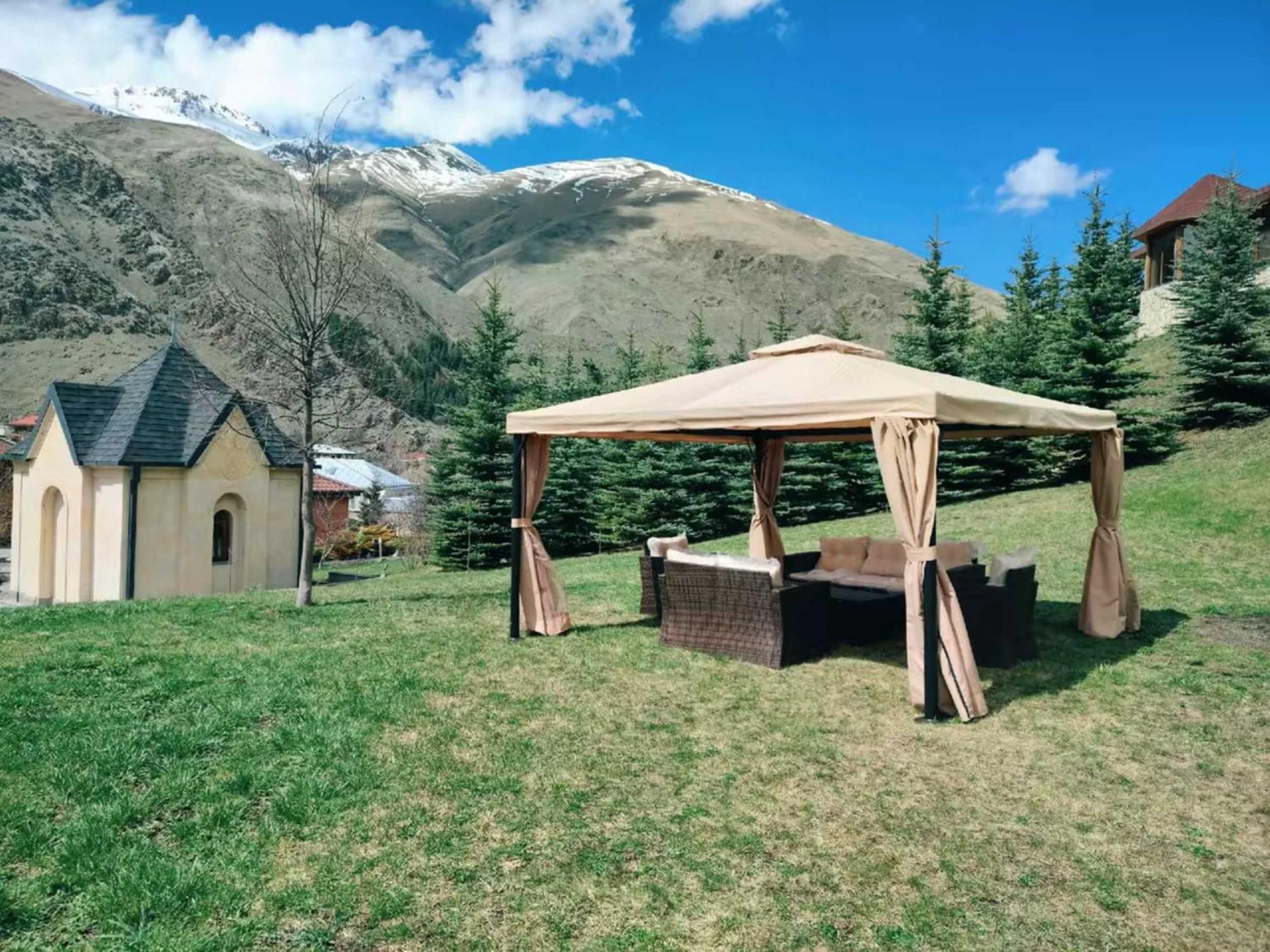 Vardisubani Villa Kazbegi Eksteriør billede