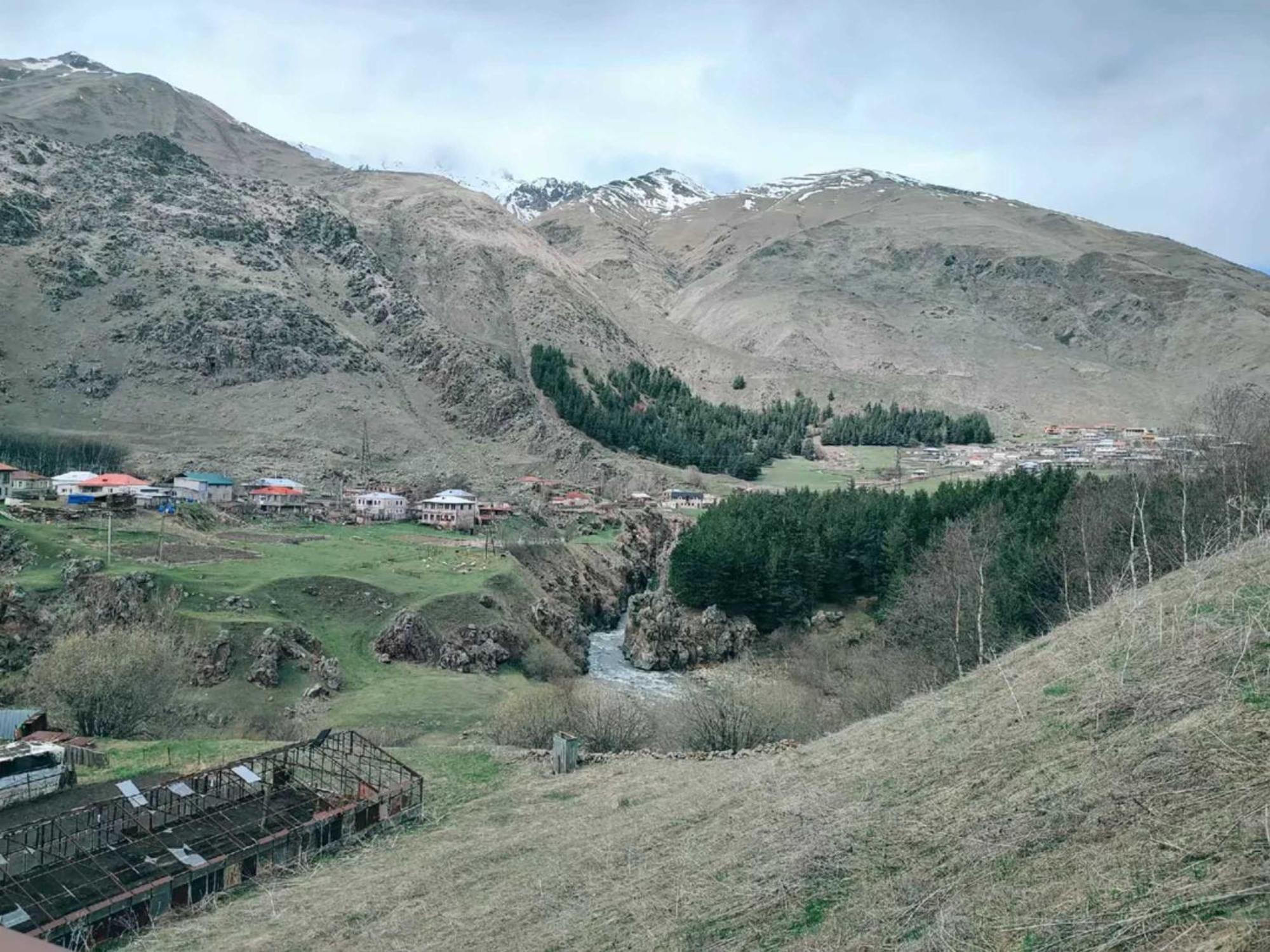 Vardisubani Villa Kazbegi Eksteriør billede