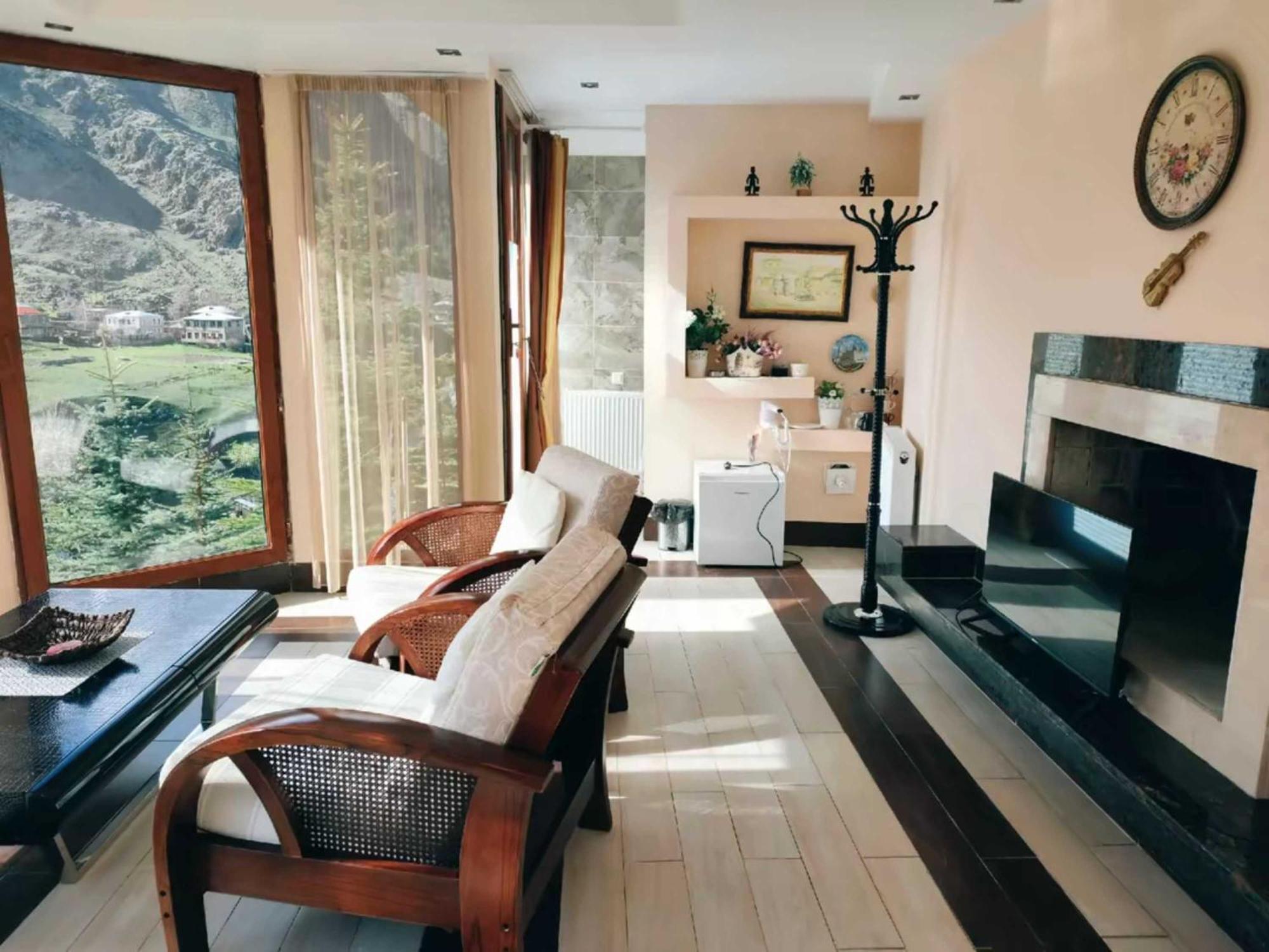 Vardisubani Villa Kazbegi Eksteriør billede