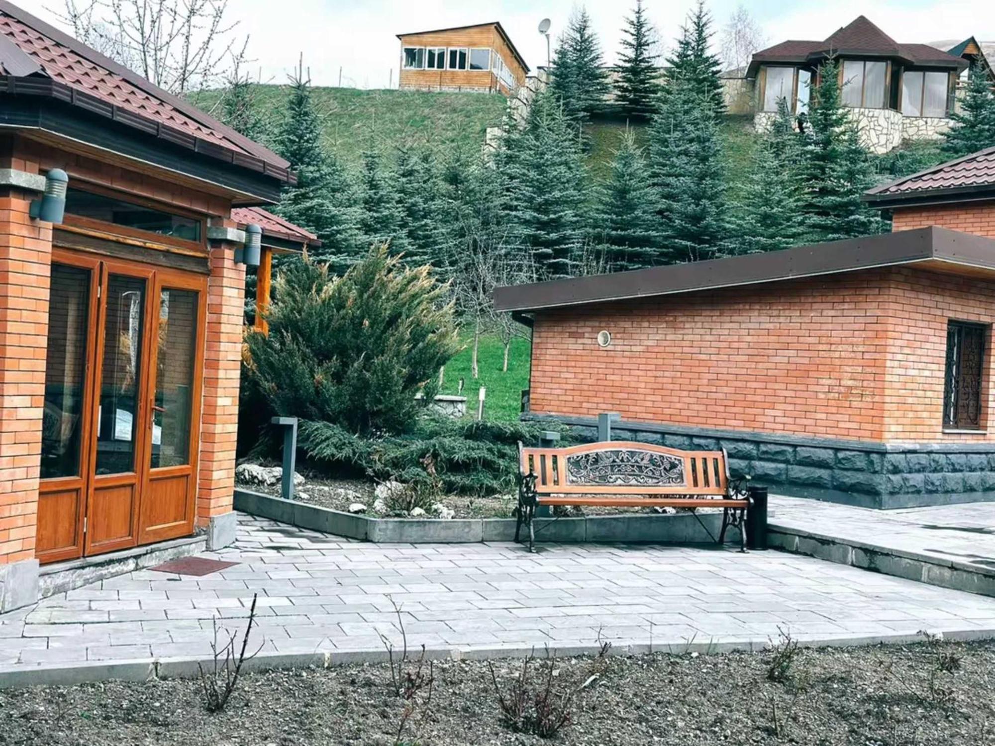 Vardisubani Villa Kazbegi Eksteriør billede